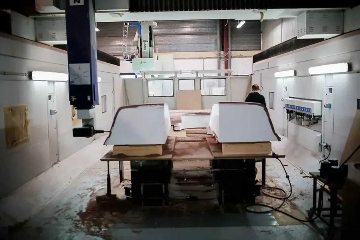 Fraiseuse num&eacute;rique 5 axes